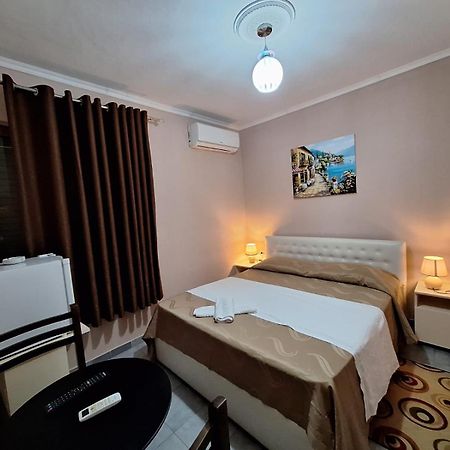 Hotel Sabi Maminas Екстер'єр фото